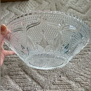 Clear glass Bowl